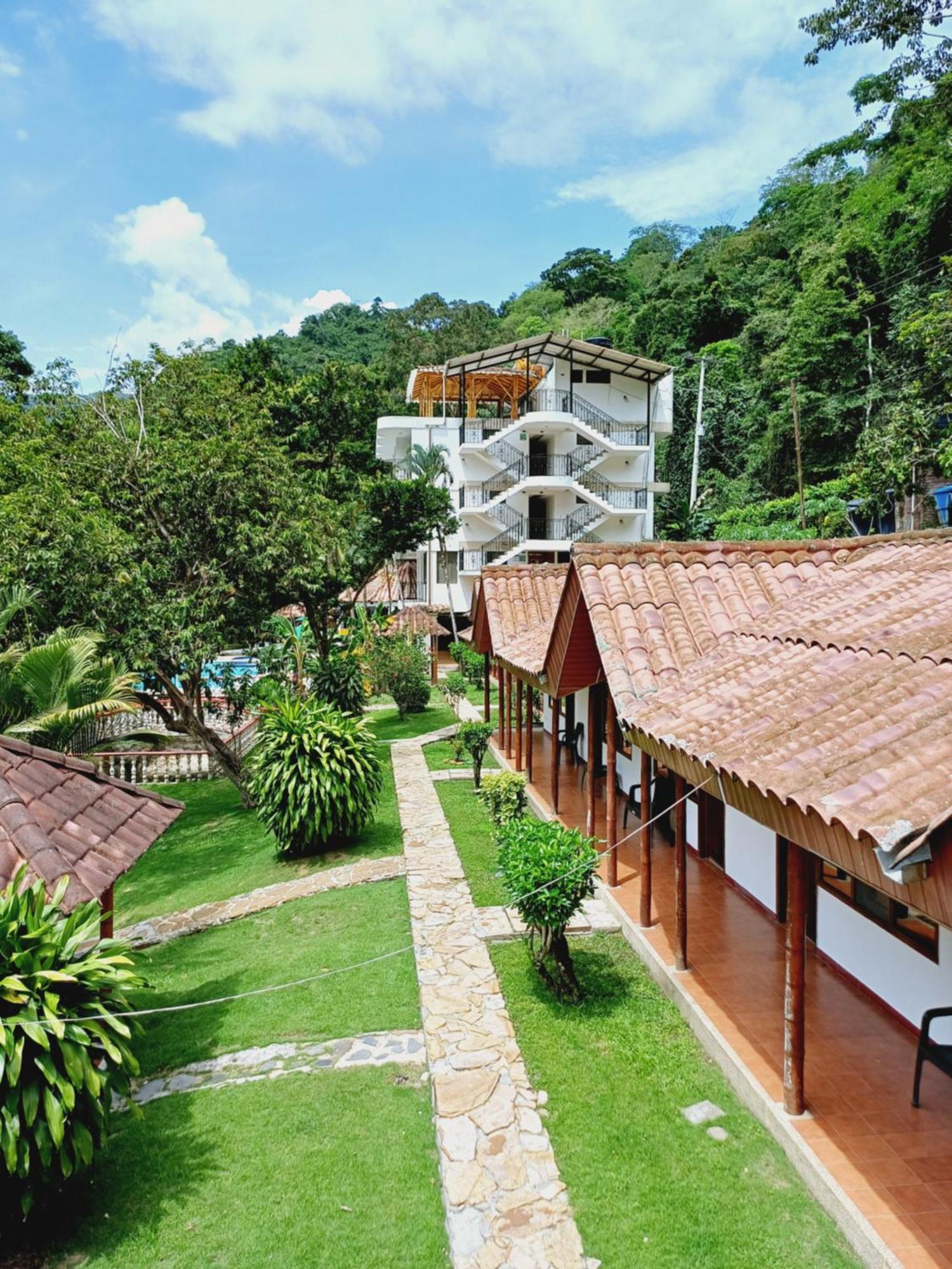 Hotel Campestre La Gaitana Tobia Exterior photo