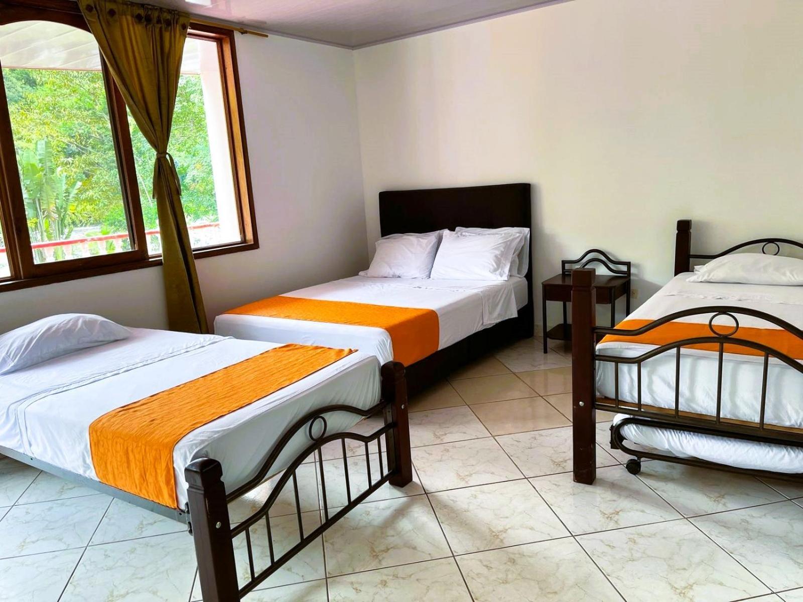 Hotel Campestre La Gaitana Tobia Exterior photo