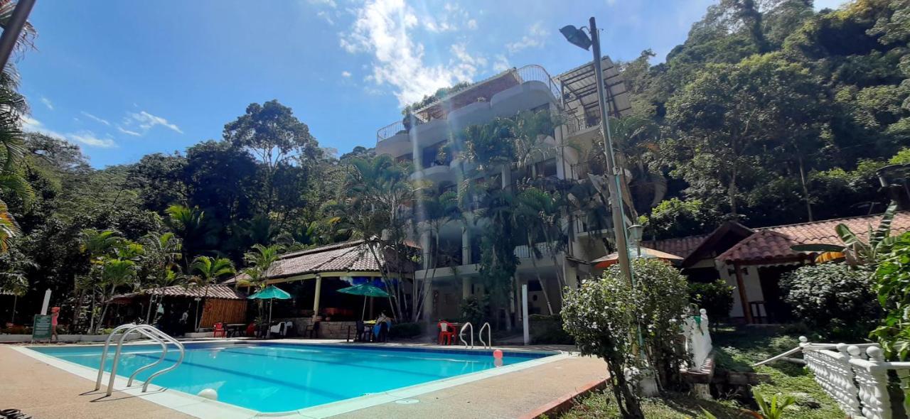 Hotel Campestre La Gaitana Tobia Exterior photo
